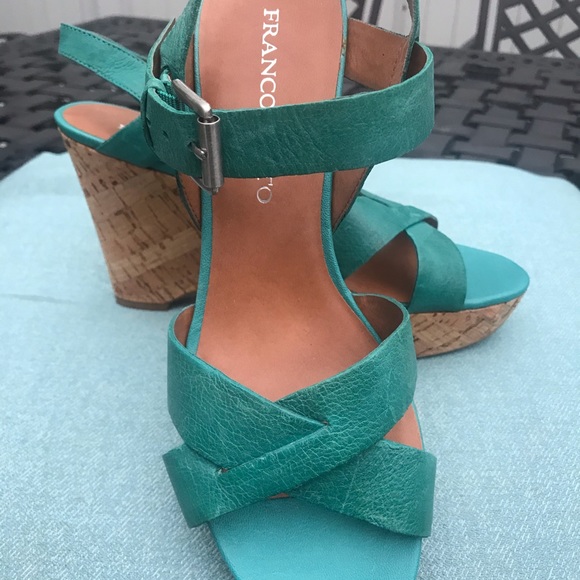 Sandals - Picture 2 of 5